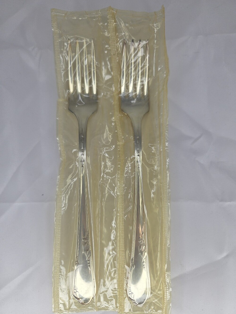 NOS 2 Wm A Rogers A1 Plus Oneida LTD Silver Plate Dinner Forks